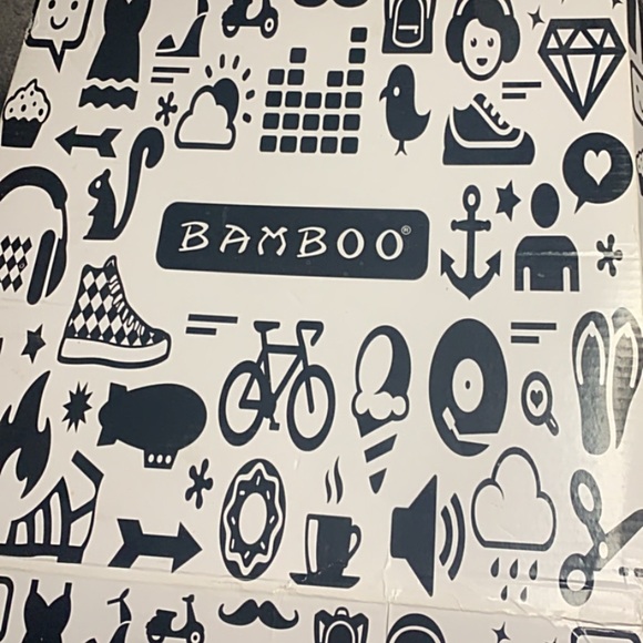 Heels - Picture 4 of 4